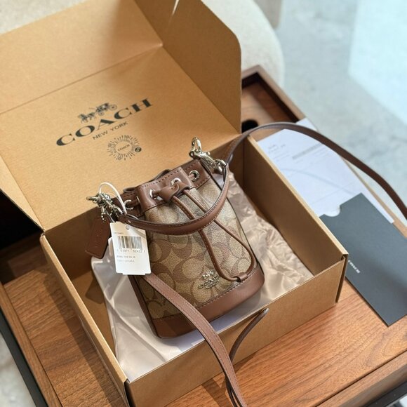 Coach women's crossbody bags - Picture 4 of 9